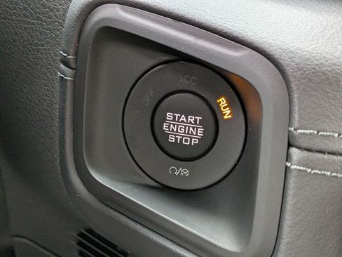 New 2026 Jeep Wrangler Unlimited Sahara AWD/4WD image 23