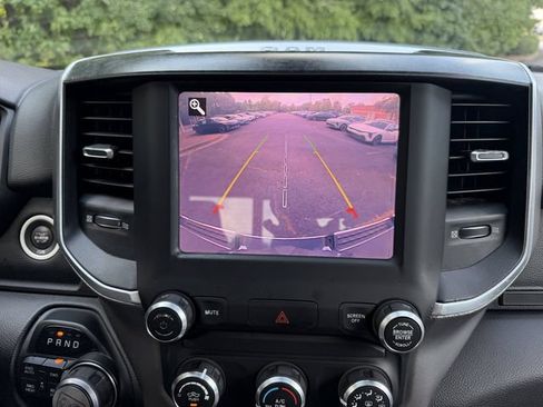 Used 2019 RAM 1500 Big Horn AWD/4WD image 18