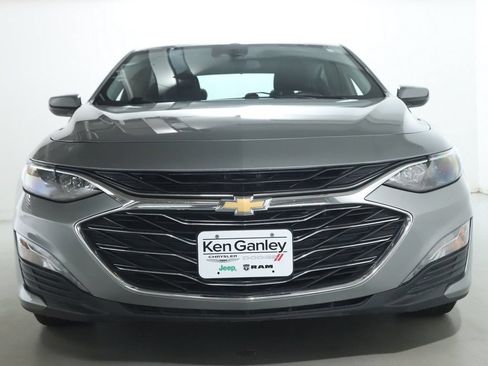 Used 2024 Chevrolet Malibu LT FWD image 5
