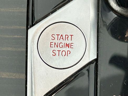 Used 2020 BMW X6 xDrive40i w/ Convenience Package image 29