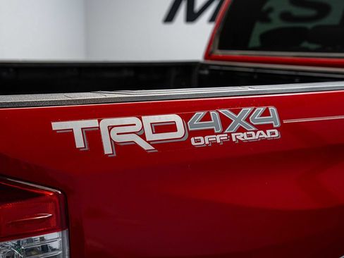 Used 2018 Toyota Tundra SR5 w/ TRD Off Road Package AWD/4WD image 14