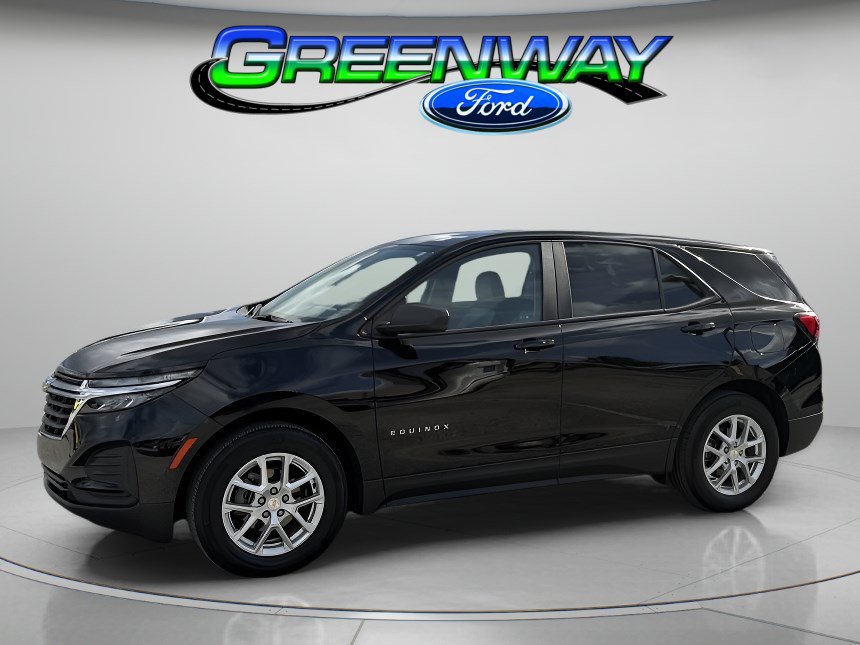 Used 2023 Chevrolet Equinox LS w/ LS Convenience Package FWD image 1