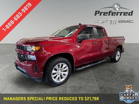Used 2019 Chevrolet Silverado 1500 Custom w/ Custom Value Package AWD/4WD image 13