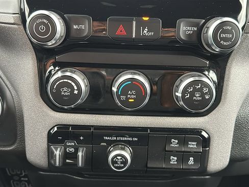 Used 2025 RAM 1500 Tradesman w/ Night Edition RWD image 27