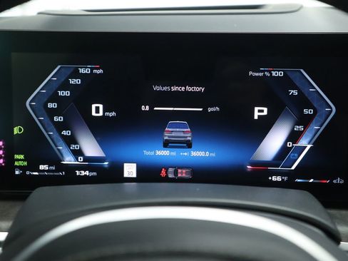 Used 2024 BMW X7 M60i w/ Executive Package image 36