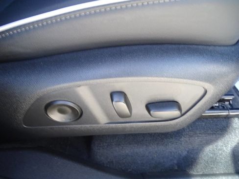 Used 2025 Buick Enclave AWD Preferred image 54