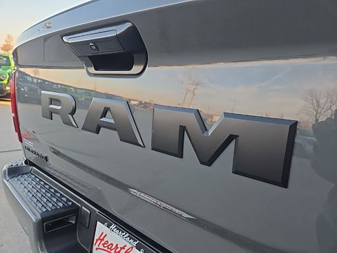 New 2026 RAM 2500 Big Horn AWD/4WD image 27