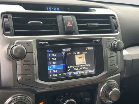 Used 2019 Toyota 4Runner SR5 AWD/4WD image 11
