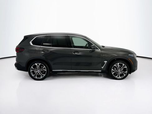 Certified 2026 BMW X5 sDrive40i w/ Climate Comfort Package RWD image 4