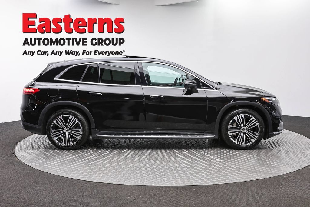 Used 2023 Mercedes-Benz EQS 450+ SUV image 6