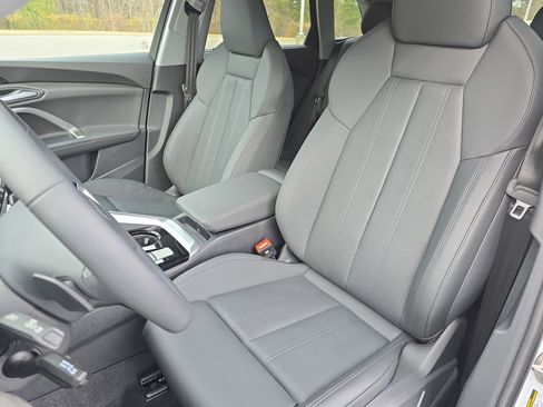 New 2025 Audi Q5 Premium Plus image 15