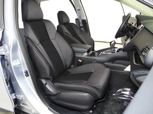 Certified 2025 Subaru Outback Premium AWD/4WD image 18