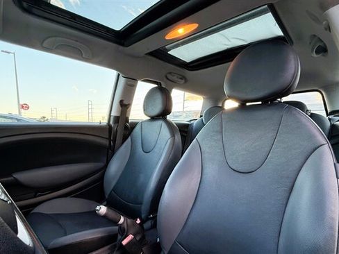 Used 2008 MINI Cooper Clubman Hardtop FWD image 8