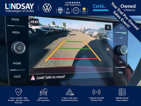 Certified 2022 Volkswagen Taos SEL image 19