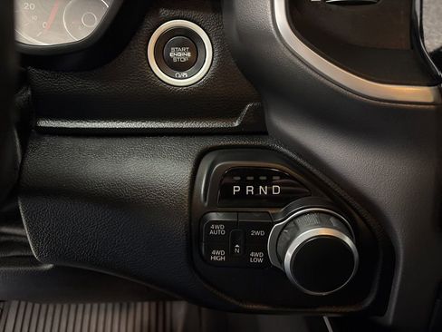 Used 2019 RAM 1500 Big Horn AWD/4WD image 21