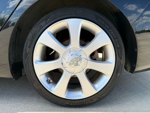 Used 2013 Hyundai Elantra Limited FWD image 10