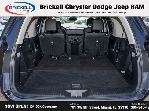 Used 2025 Honda Pilot Touring image 10