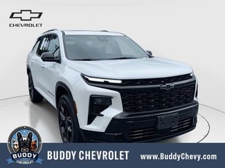Used 2024 Chevrolet Traverse RS FWD video 1