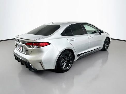 Used 2026 Toyota Corolla SE FWD image 5