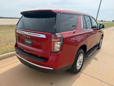 Used 2022 Chevrolet Tahoe LT w/ Luxury Package image 3