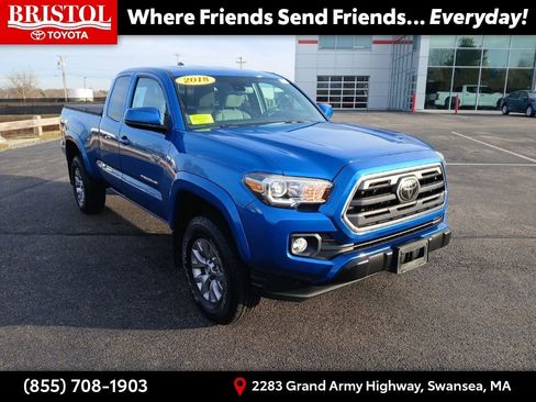 Used 2018 Toyota Tacoma SR5 image 1