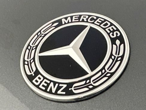 Used 2023 Mercedes-Benz GLS 580 4MATIC image 37