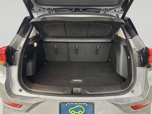 Used 2023 Buick Encore GX Select w/ Sport Touring Package image 11