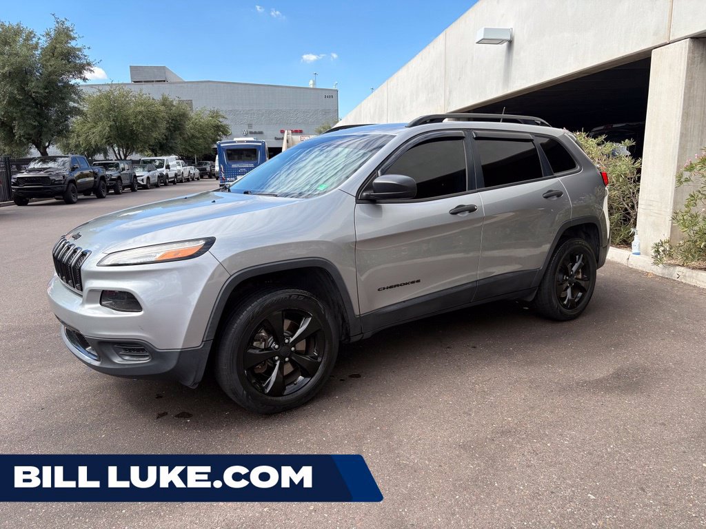 Used 2017 Jeep Cherokee Sport AWD/4WD image 1