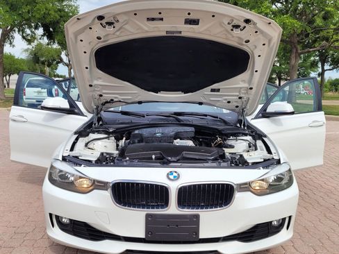 Used 2014 BMW 328i Sedan RWD image 11