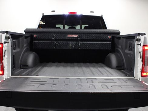 Used 2022 Ford F150 Lariat w/ FX4 Off-Road Package image 14