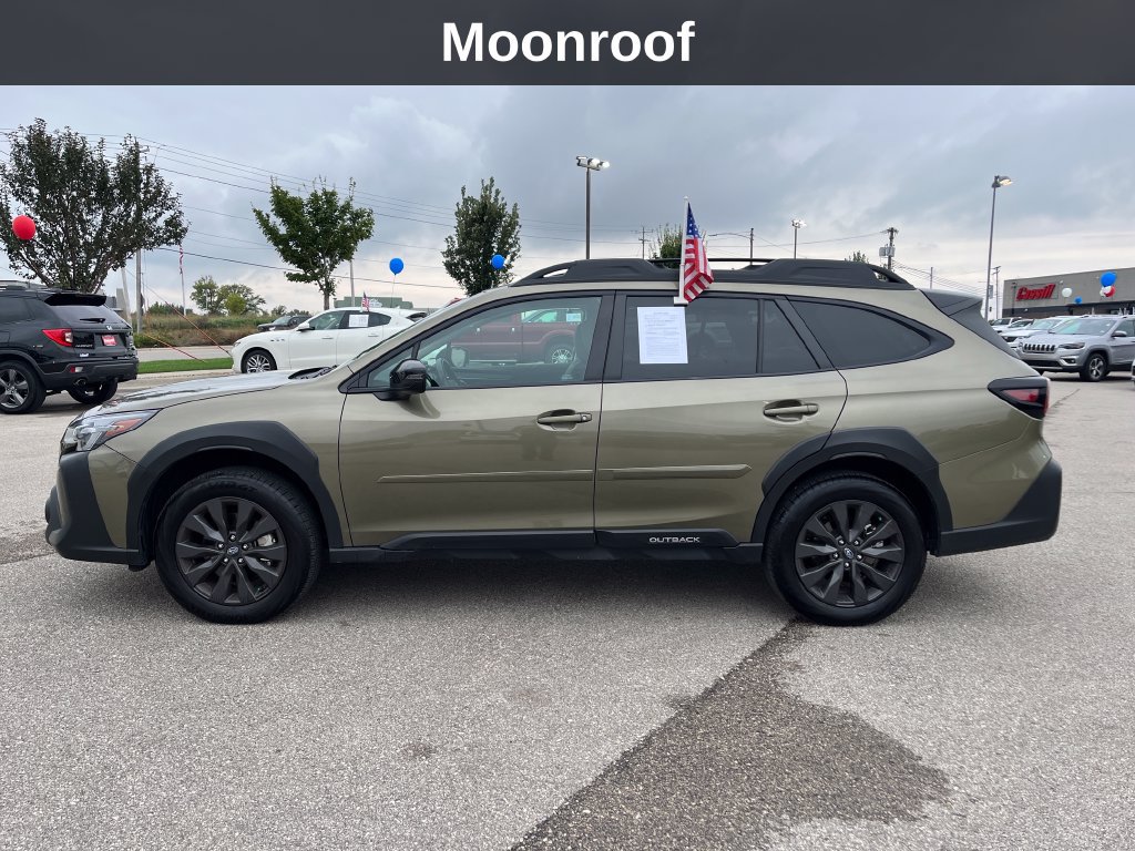 Used 2025 Subaru Outback Onyx Edition AWD/4WD image 2