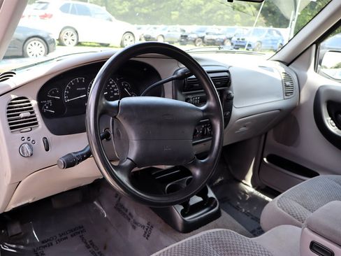 Used 1999 Ford Ranger XLT RWD image 14