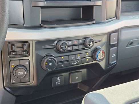 New 2026 Ford F250 XL image 16