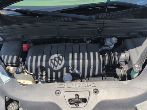 Used 2011 Buick Enclave CXL FWD image 31