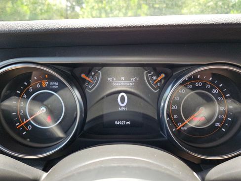 Used 2021 Jeep Wrangler Sport AWD/4WD image 20