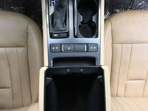 Used 2015 Hyundai Genesis 3.8 w/ Option Group 02 image 37