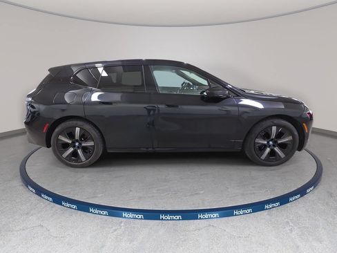 Used 2024 BMW iX xDrive50 w/ Premium Package AWD/4WD image 6