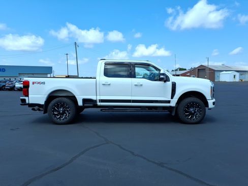 Used 2023 Ford F350 Lariat w/ Lariat Ultimate Package AWD/4WD image 7
