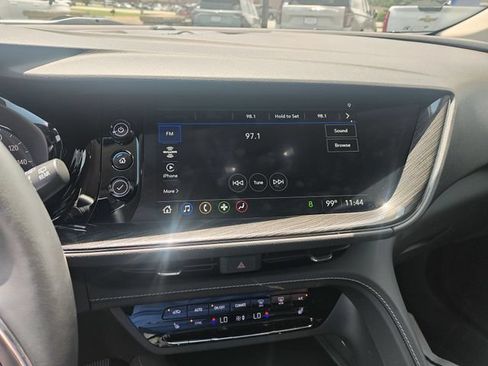 Used 2023 Buick Envision Essence FWD image 16