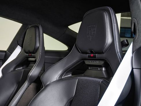 Certified 2026 Porsche 911 GT3 RWD image 20