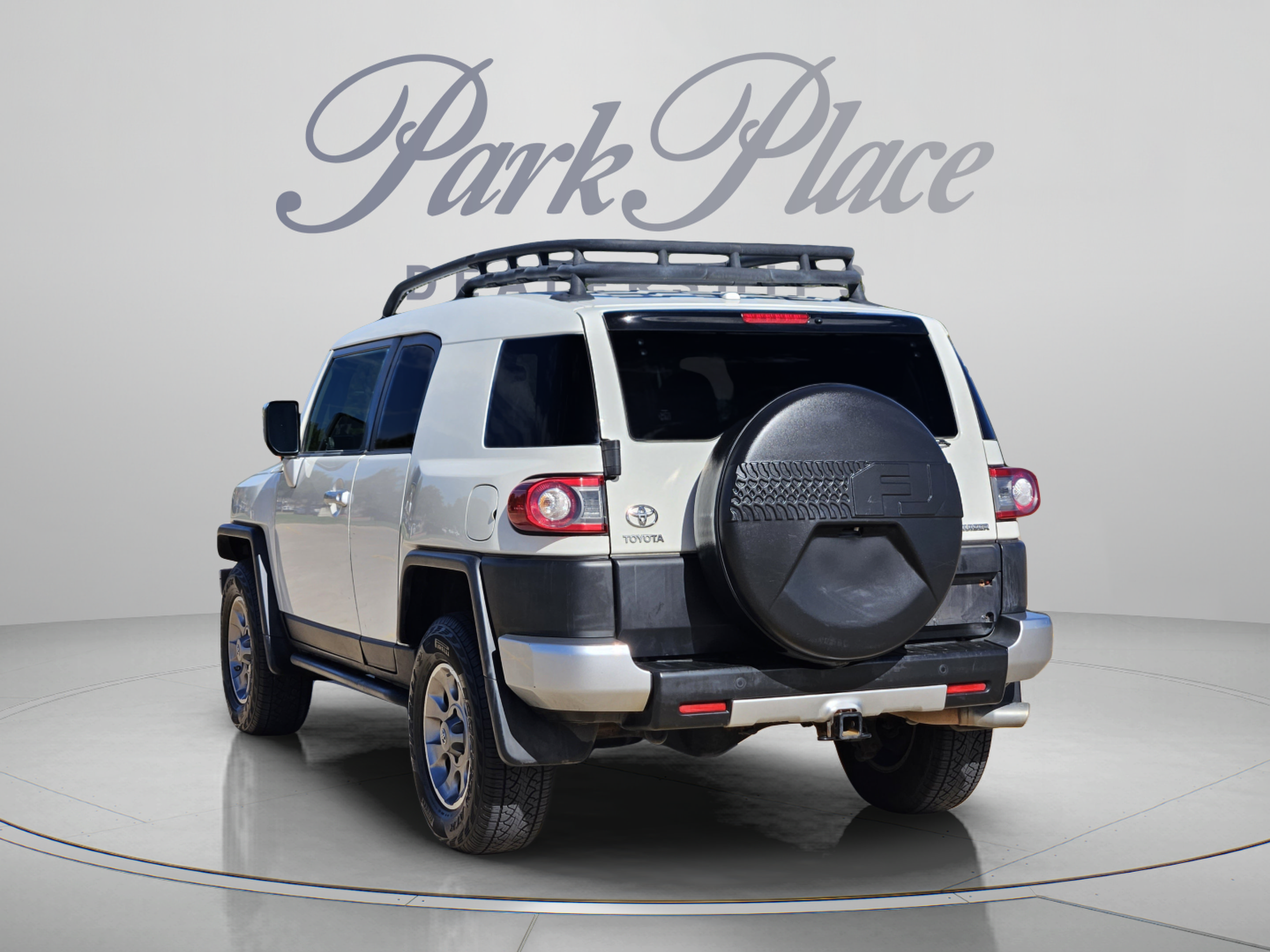 Used 2012 Toyota FJ Cruiser 4WD image 3