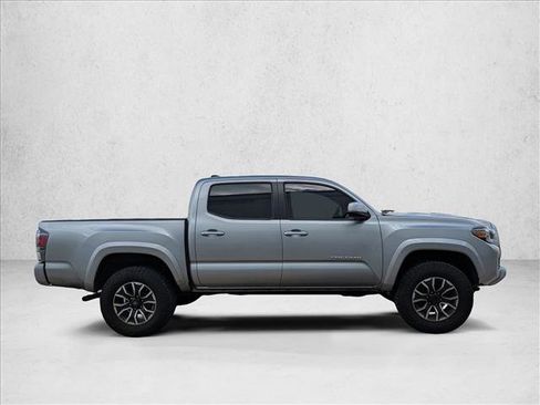 Used 2023 Toyota Tacoma TRD Sport image 4