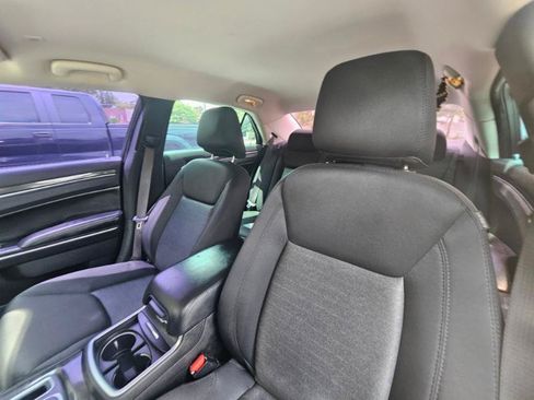 Used 2019 Chrysler 300 Touring w/ Sport Appearance Package RWD image 41