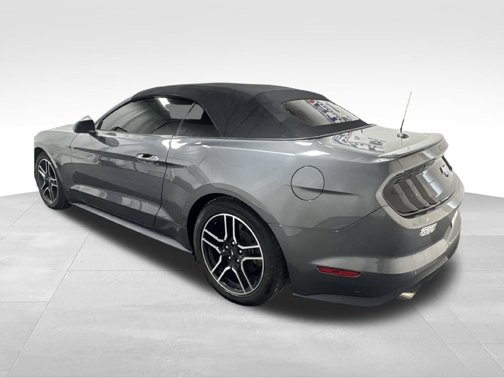 Used 2022 Ford Mustang Premium RWD image 14