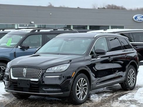 Used 2021 Lincoln Corsair AWD w/ Equipment Group 101A image 37