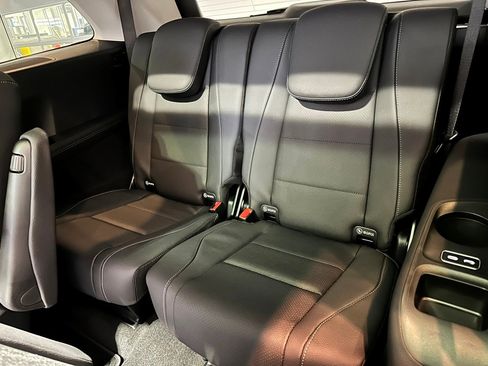 New 2026 Mercedes-Benz GLS 450 4MATIC image 14