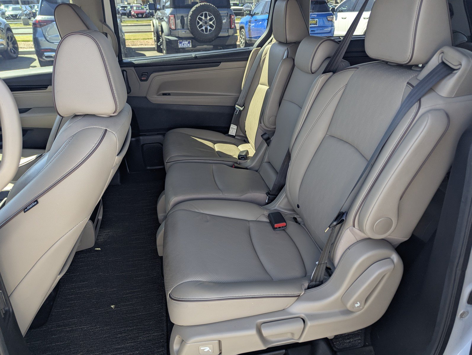 Used 2023 Honda Odyssey Elite image 8