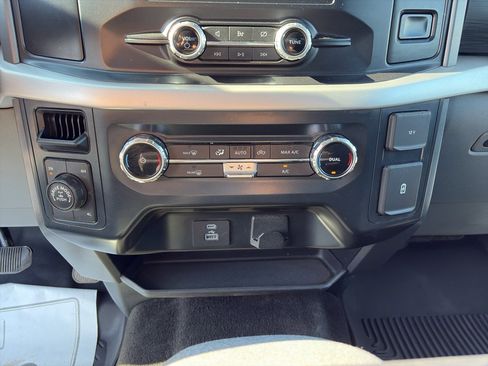 Used 2022 Ford F150 XLT w/ Equipment Group 301A Mid image 16