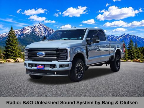 Used 2025 Ford F350 Platinum w/ FX4 Off-Road Package AWD/4WD image 6