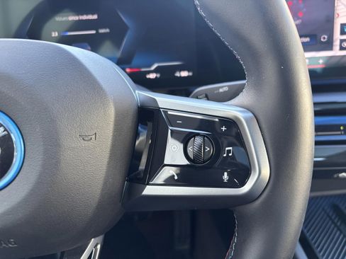 Used 2025 BMW i5 M60 image 9